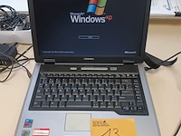Lot 13 - toshiba laptop - afbeelding 3 van  4