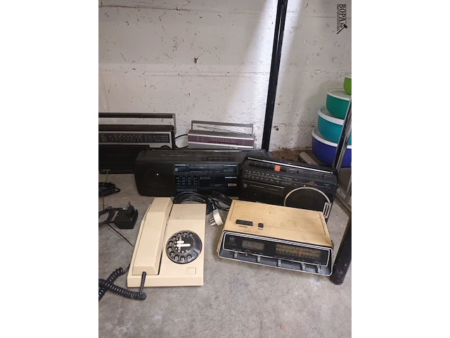 Lot 130 - elektro. 5 stuks - afbeelding 3 van  6