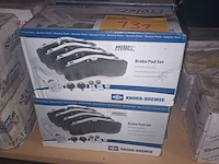 Lot 131 - brake pad set protecs. 6 stuks - afbeelding 1 van  3