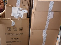 Lot 131 - groot lot kleerhangers - afbeelding 3 van  3