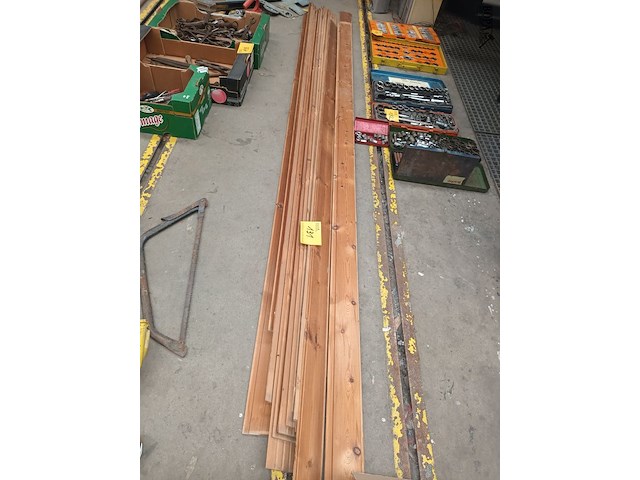 Lot 131 - houten planchetten. 13 stuks - afbeelding 1 van  2