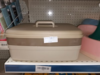 Lot 131 - huisraad in pvc. 19 stuks - afbeelding 5 van  6