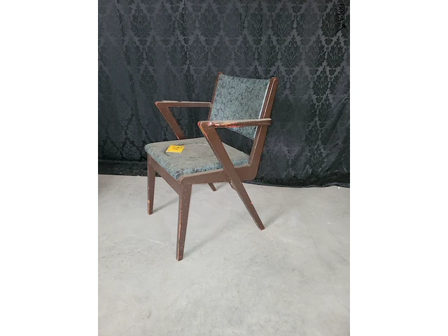 Lot 131 - knoll decoene stoel - afbeelding 1 van  3