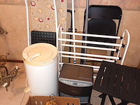 Lot 131 - lot huisraad. 13 stuks - afbeelding 1 van  6