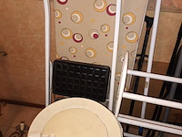 Lot 131 - lot huisraad. 13 stuks - afbeelding 4 van  6