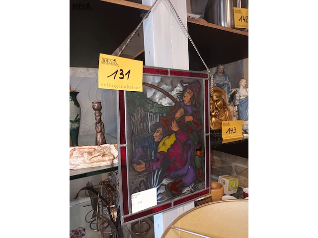 Lot 131 - raamdecoratie glas in lood. 2 stuks - afbeelding 1 van  2