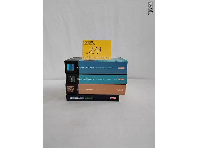 Lot 131 - serie boeken, h. mankell, romans, 4 stuks - afbeelding 1 van  1