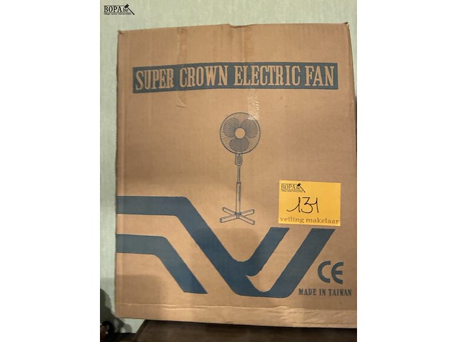 Lot 131 - ventilator super crown electric fan - afbeelding 2 van  2