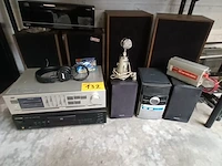 Lot 132 - elektro. 9 stuks - afbeelding 1 van  5