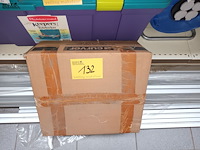 Lot 132 - vuilniszakken - afbeelding 2 van  3