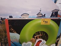 Lot 132 - wanddecoratie voor winkel. 18 stuks - afbeelding 3 van  4