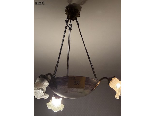 Lot 133 - luchter in glaspasta - afbeelding 1 van  4