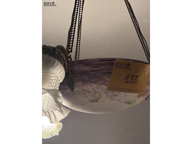 Lot 133 - luchter in glaspasta - afbeelding 2 van  4