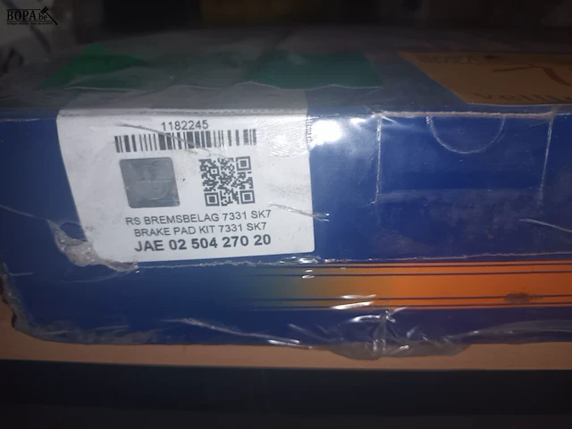 Lot 135 - brake pad kit. 2 stuks - afbeelding 3 van  3