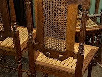 Lot 135 - set stoelen met zittingen in rotan, 6 stuks - afbeelding 1 van  7