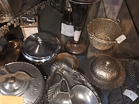 Lot 135 - tafeldecoratie en koffieset. 17 stuks - afbeelding 3 van  4