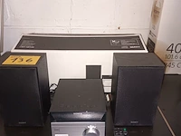 Lot 136 - radio sony - afbeelding 5 van  5