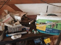 Lot 136 - schuurbanden en slijpschijven - afbeelding 1 van  3