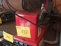 Lot 137 - band- en schuurschijfmachine - afbeelding 1 van  5