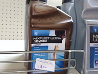 Lot 137 - smeermiddel. 16 stuks - afbeelding 2 van  5