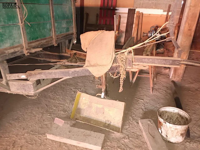 Lot 137 - tractorkar - afbeelding 2 van  3