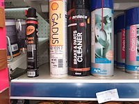 Lot 138 - spuitbussen onderhoudsmiddelen. 75 stuks - afbeelding 2 van  4