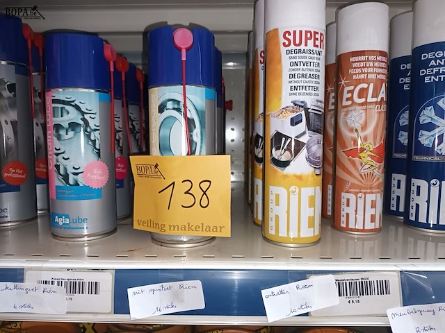 Lot 138 - spuitbussen onderhoudsmiddelen. 75 stuks - afbeelding 3 van  4