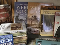 Lot 139 - lot tweede wereld oorlog boeken, dvd's, cd's - afbeelding 4 van  5