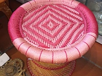 Lot 139 - rotan krukje - afbeelding 2 van  3