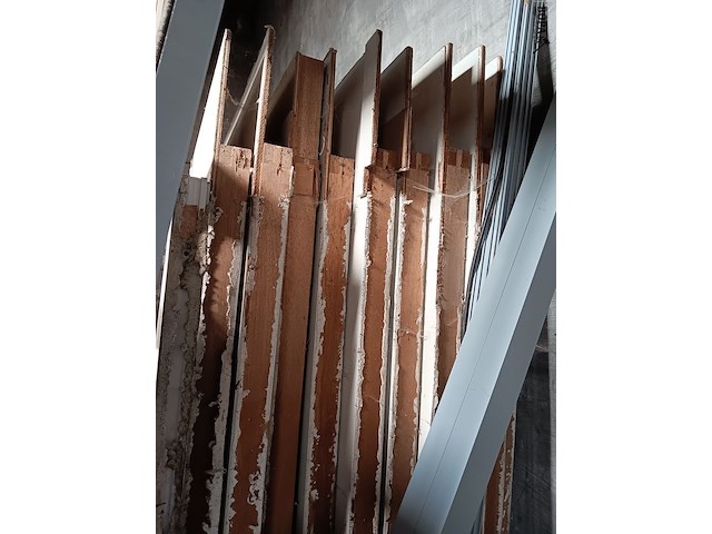 Lot 14 - aluminium ramen en wandpanelen - afbeelding 3 van  3