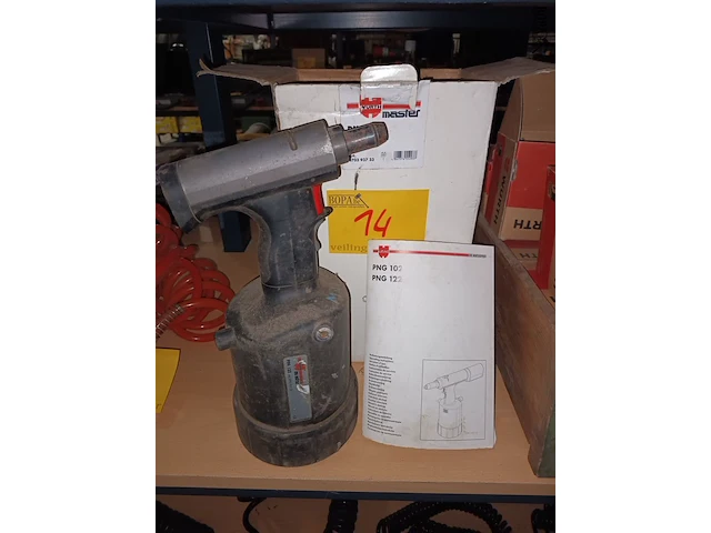 Lot 14 - blindklinknagelmachine würth - afbeelding 2 van  3