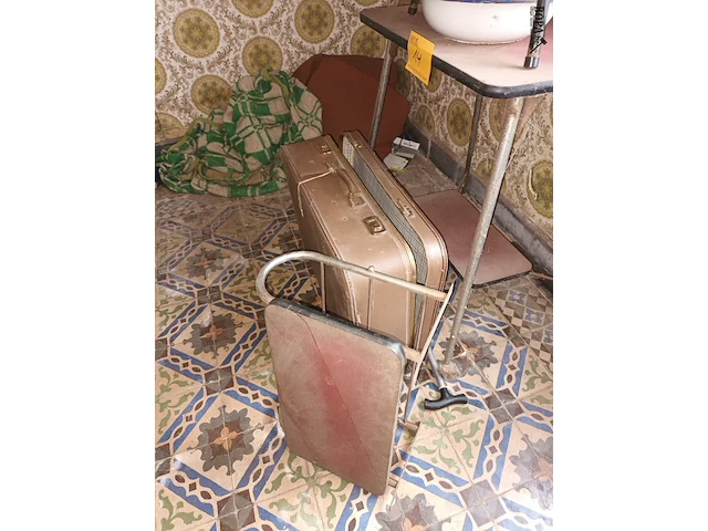 Lot 14 - diversen. 5 stuks - afbeelding 2 van  4