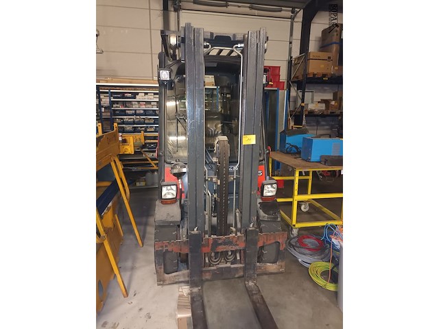 Lot 14 - heftruck linde - afbeelding 3 van  12