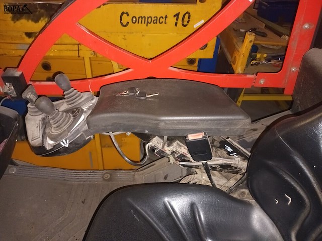 Lot 14 - heftruck linde - afbeelding 8 van  12