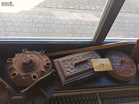 Lot 14 - houten decoratie. 12 stuks - afbeelding 2 van  6