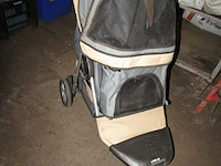 Lot 14 - kinderwagen - afbeelding 1 van  2
