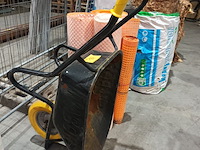 Lot 14 - kruiwagen - afbeelding 2 van  3