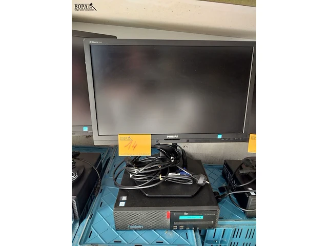 Lot 14 - lenovo thinkcentre computer - afbeelding 1 van  1