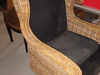Lot 14 - rotan armzetel - afbeelding 2 van  3