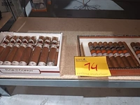 Lot 14 - sigaren - afbeelding 1 van  3