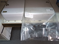 Lot 14 - sleutelkastjes en geldkoffers. 5 stuks - afbeelding 2 van  4