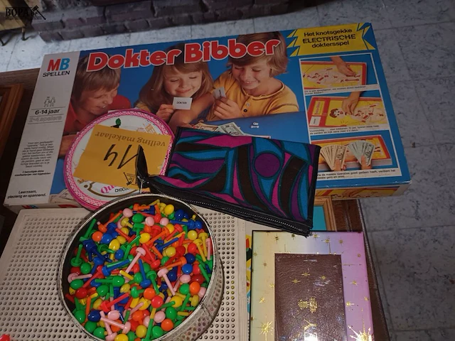Lot 14 - speelgoed en spelletjes. 6 stuks - afbeelding 3 van  3