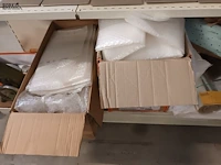 Lot 14 - verpakkingsmateriaal - afbeelding 3 van  4