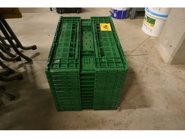 Lot 14 - vouwbare stapelbakken 13 stuks - afbeelding 1 van  3