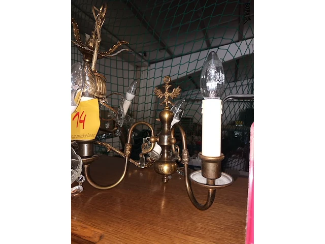 Lot 14 - wandlamp en luchter - afbeelding 2 van  3
