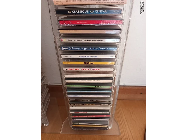 Lot 140 - cd rek met muziek cd’s. 2 stuks - afbeelding 6 van  9