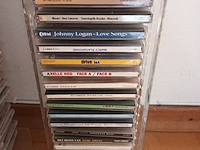 Lot 140 - cd rek met muziek cd’s. 2 stuks - afbeelding 6 van  9