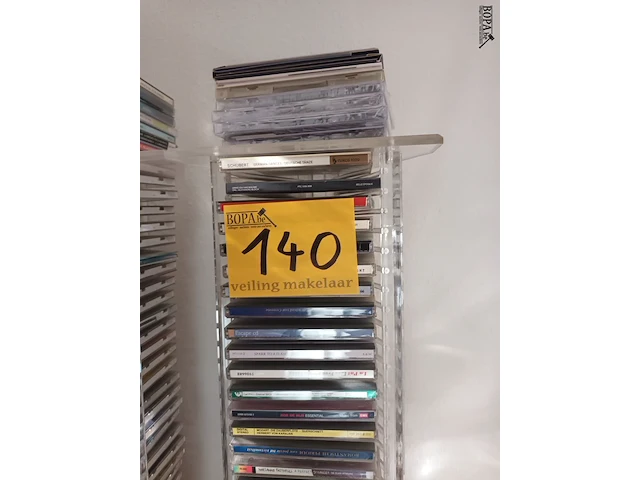 Lot 140 - cd rek met muziek cd’s. 2 stuks - afbeelding 8 van  9