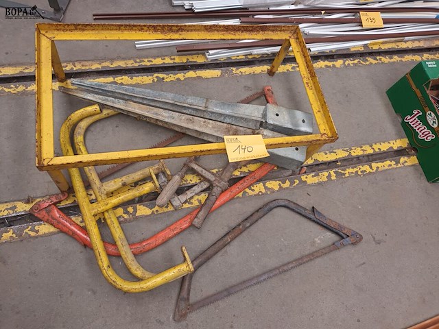 Lot 140 - diversen - afbeelding 1 van  4