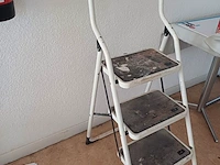 Lot 140 - trapladder - afbeelding 2 van  3